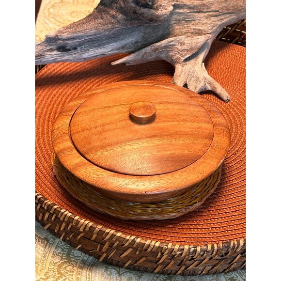 Vinage Teak Lidded Bowl Wide Lip Brim - Picture 1 of 5